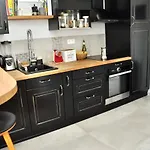 Charming Apartment Near Batignolles